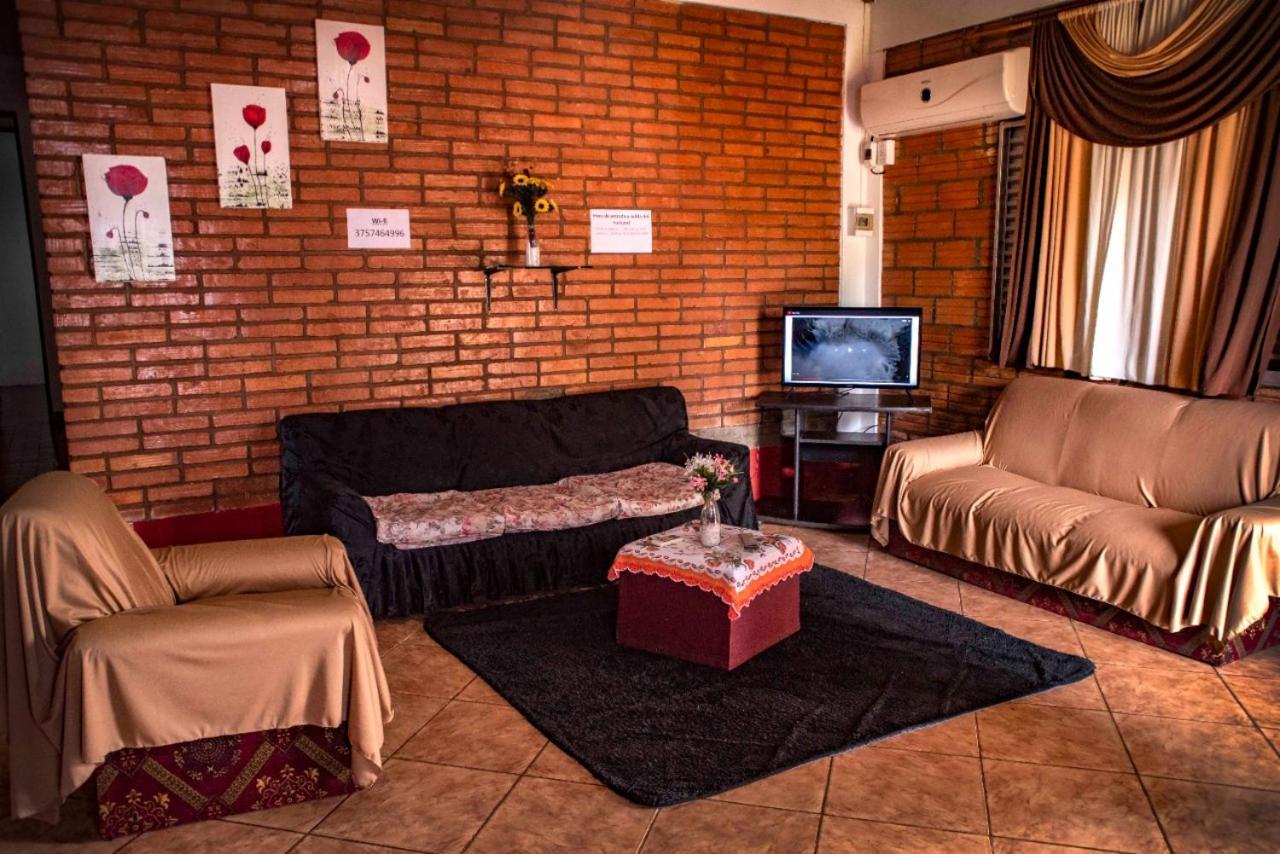 Iguazu Alojamiento "La Casa" Puerto Iguazú Dış mekan fotoğraf